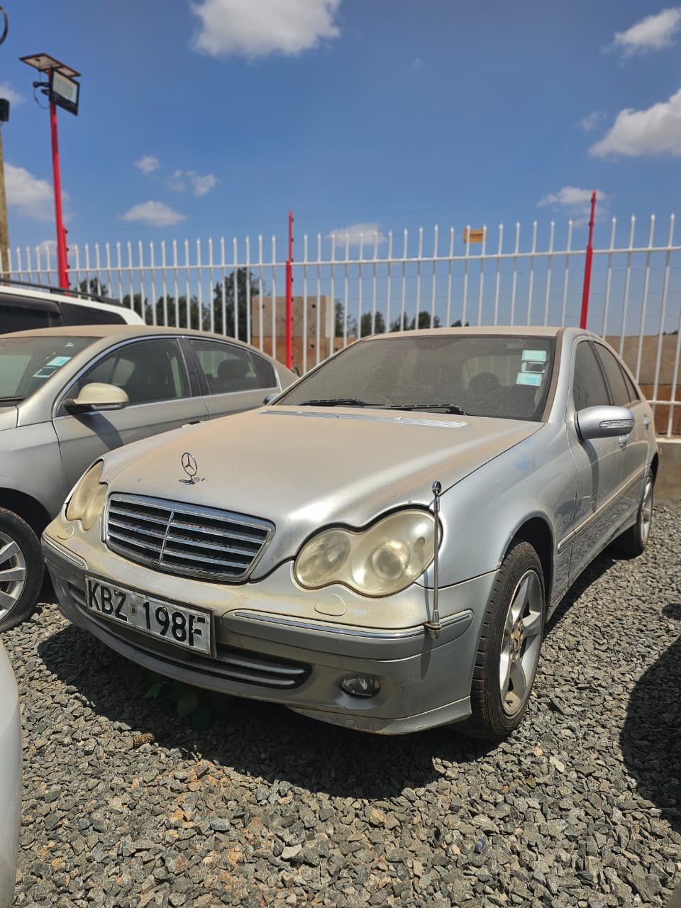MERCEDES BENZ C180